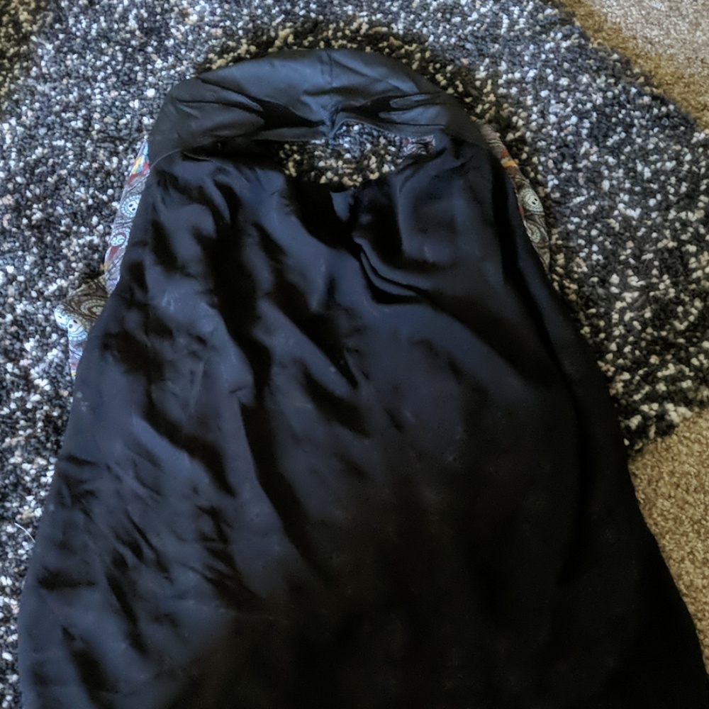 Top - Picture 2 of 2